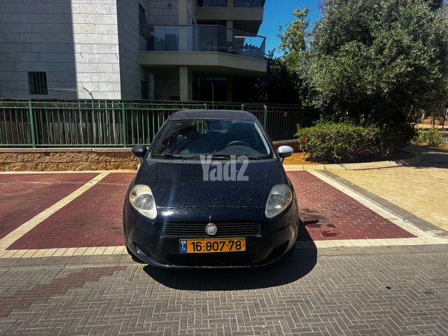 מודעת רכב פיאט פונטו