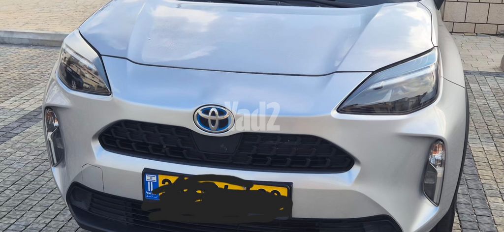 מודעת רכב טויוטה יאריס קרוס