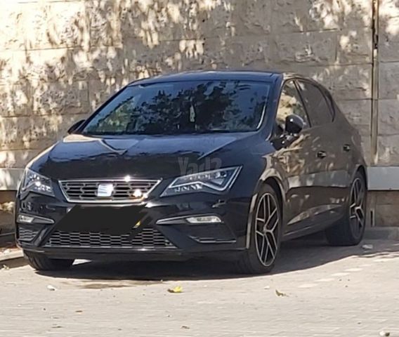 מודעת רכב סיאט לאון