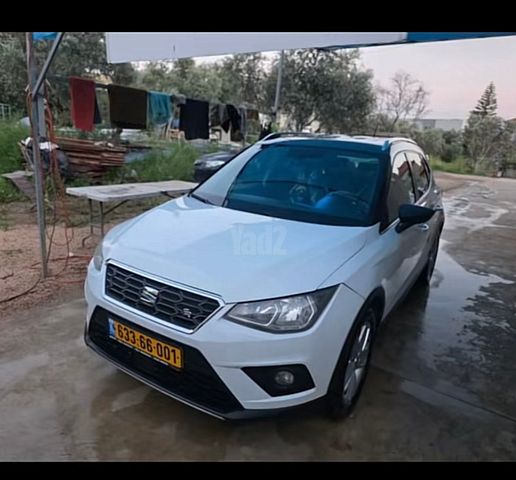 מודעת רכב סיאט ארונה