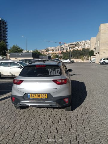 מודעת רכב קיה סטוניק