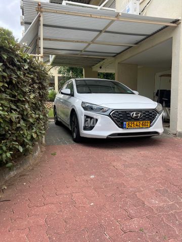מודעת רכב יונדאי איוניק