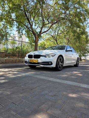 מודעת רכב ב מ וו סדרה 3