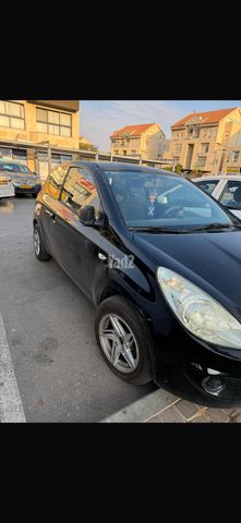 מודעת רכב יונדאי i20