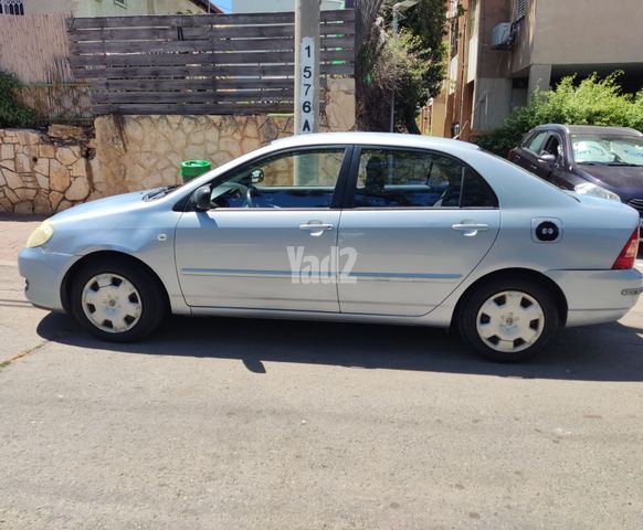 מודעת רכב טויוטה קורולה
