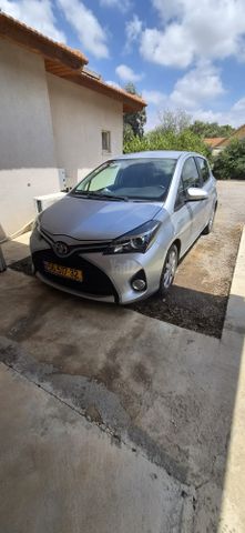 מודעת רכב טויוטה יאריס