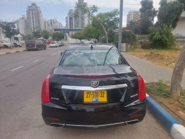 מודעת רכב קאדילק CTS