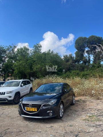 מודעת רכב מאזדה 3