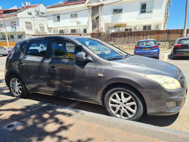 מודעת רכב יונדאי i30