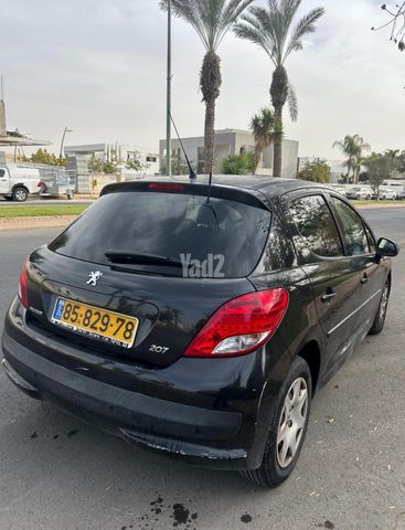 מודעת רכב פיג'ו 207