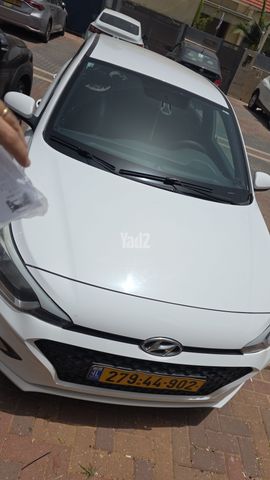 מודעת רכב יונדאי i20