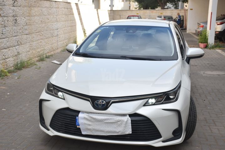 מודעת רכב טויוטה קורולה