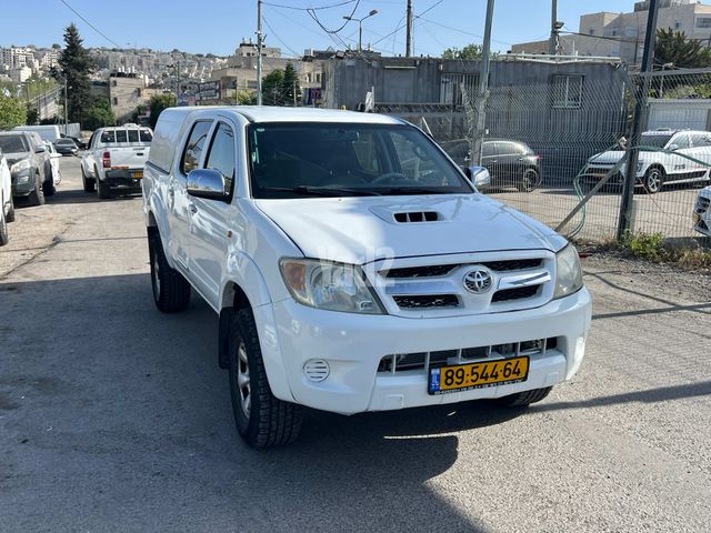 מודעת רכב טויוטה היילקס