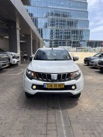 מודעת רכב מיצובישי טרייטון / L200