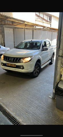 מודעת רכב מיצובישי טרייטון / L200