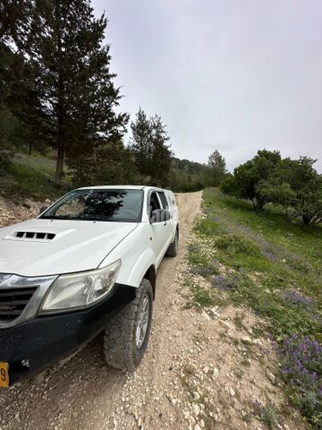 מודעת רכב טויוטה היילקס