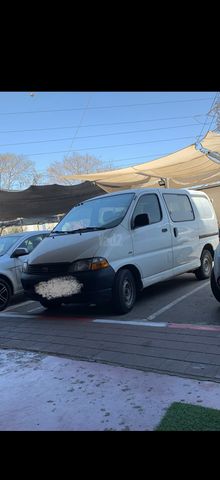 מודעת רכב טויוטה הייאס