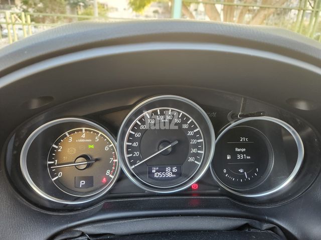 מודעת רכב מאזדה CX-5