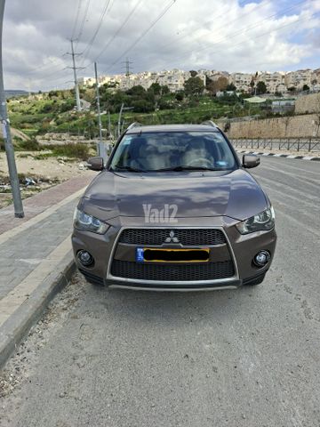 מודעת רכב מיצובישי אאוטלנדר