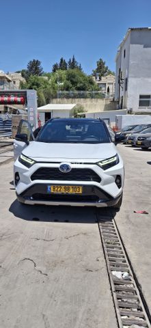 מודעת רכב טויוטה RAV4