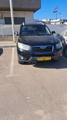 מודעת רכב יונדאי סנטה פה