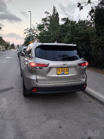 מודעת רכב טויוטה היילנדר