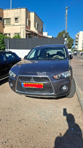 מודעת רכב מיצובישי אאוטלנדר