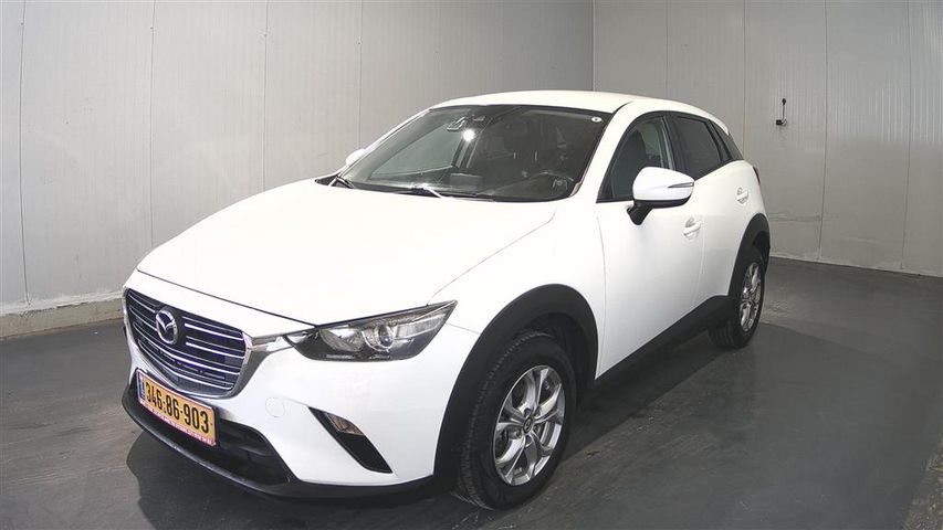 מודעת רכב מאזדה CX-3