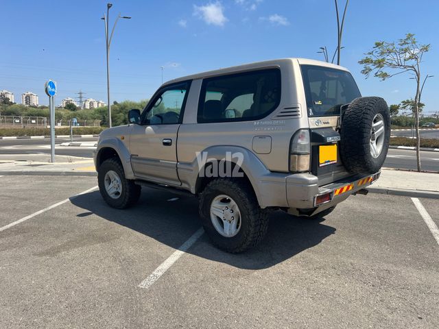 מודעת רכב טויוטה לנד קרוזר