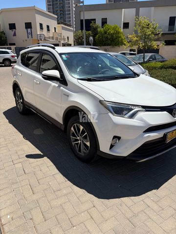 מודעת רכב טויוטה RAV4