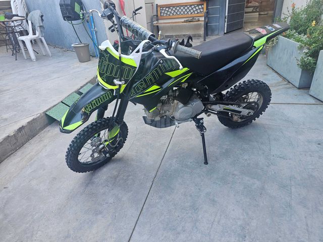 מודעת רכב סטומפ Z2-140-R