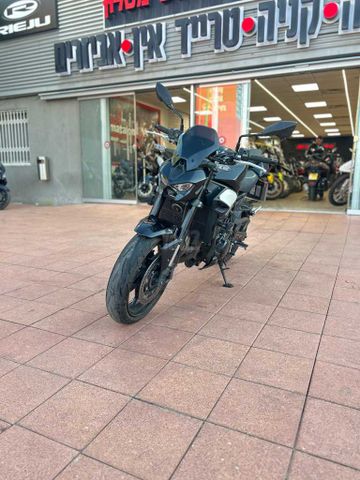 מודעת רכב קאוואסאקי Z900