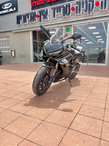 מודעת רכב הונדה CBR650R