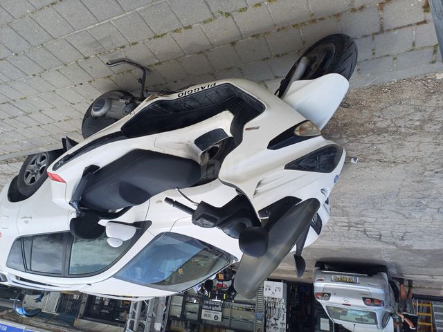 מודעת רכב פיאג'ו X-Evo 250