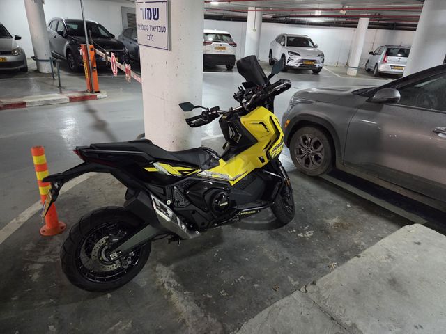 מודעת רכב הונדה X-ADV750