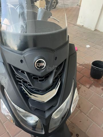 מודעת רכב סאן יאנג ג'וי רייד 200