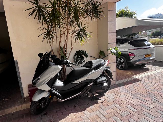 מודעת רכב הונדה פורזה 350