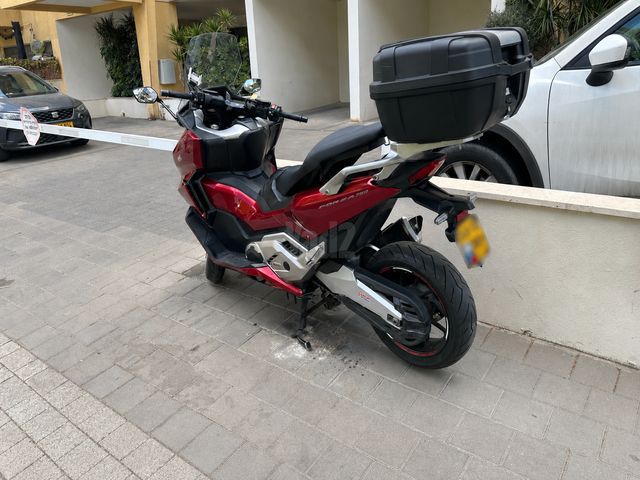 מודעת רכב הונדה פורזה 750