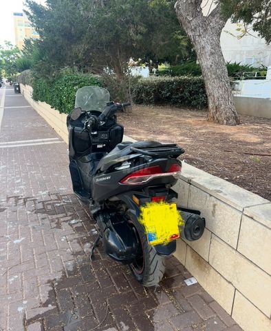 מודעת רכב סוזוקי בורגמן 400