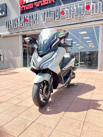 מודעת רכב הונדה פורזה 350