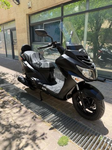 מודעת רכב סאן יאנג ג'וי רייד 125