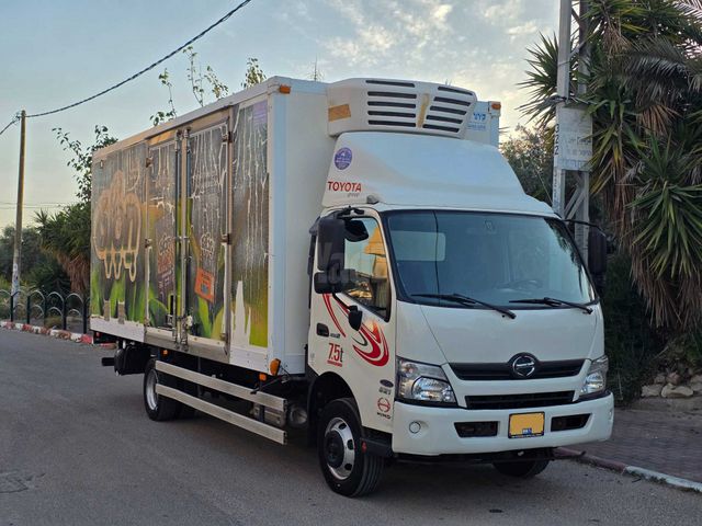 מודעת רכב טויוטה