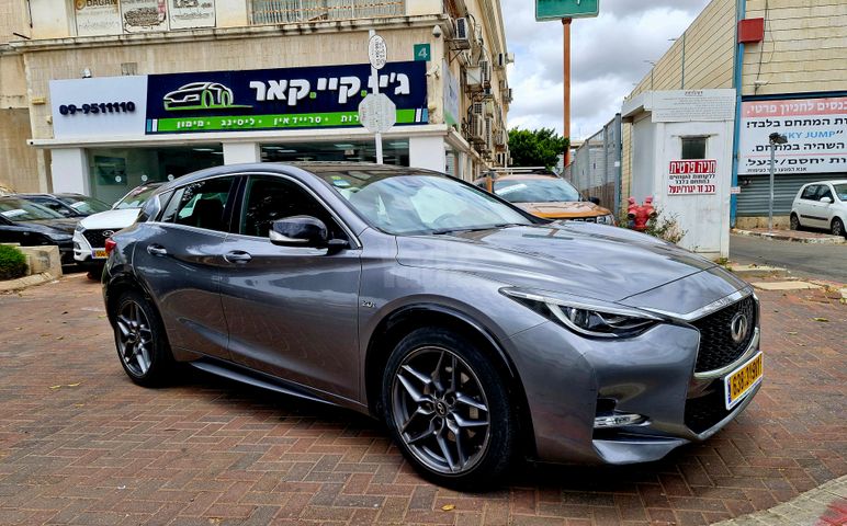 מודעת רכב אינפיניטי Q30