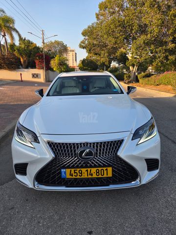 מודעת רכב לקסוס LS
