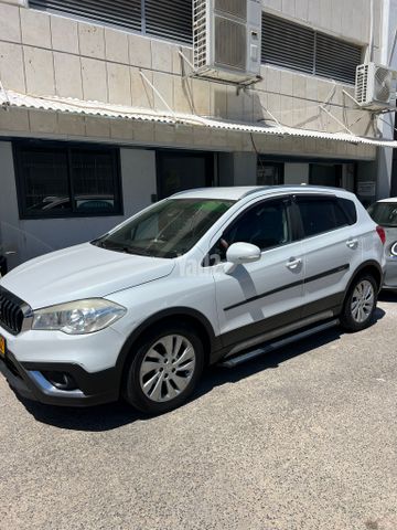 מודעת רכב סוזוקי קרוסאובר