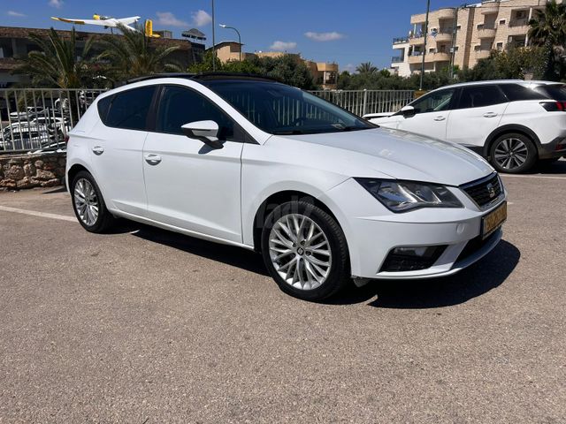 מודעת רכב סיאט לאון