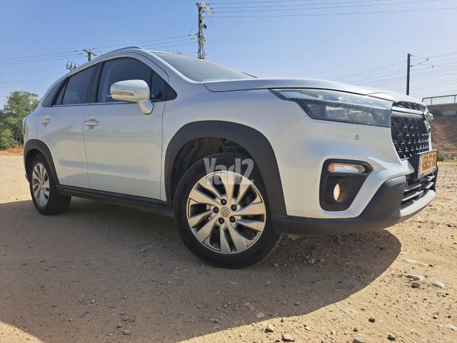 מודעת רכב סוזוקי S-Cross