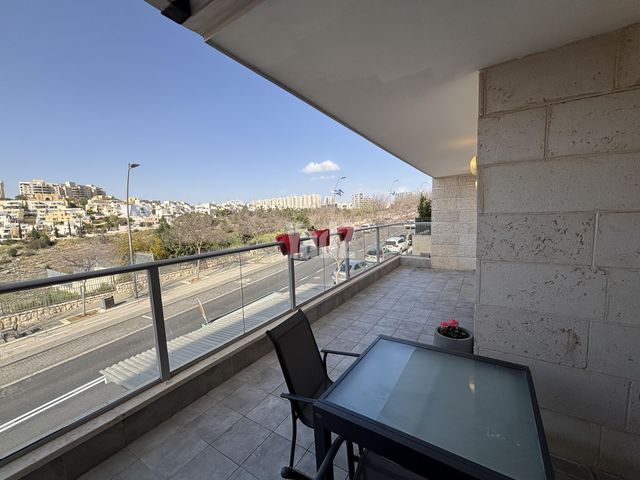 דוכיפת 21