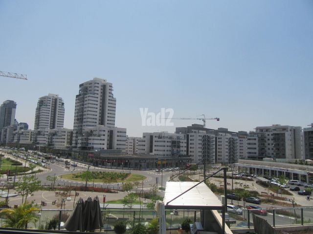 אסתר המלכה 7
