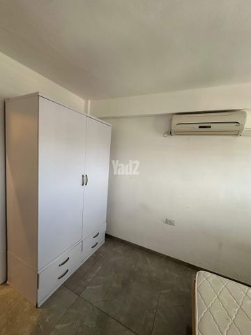 יצחק בן צבי 74
